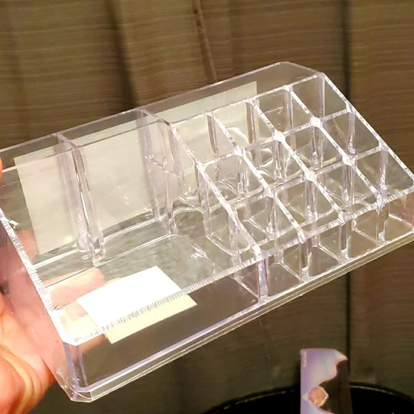 Makeup storage organizer - Picture 1 of 4